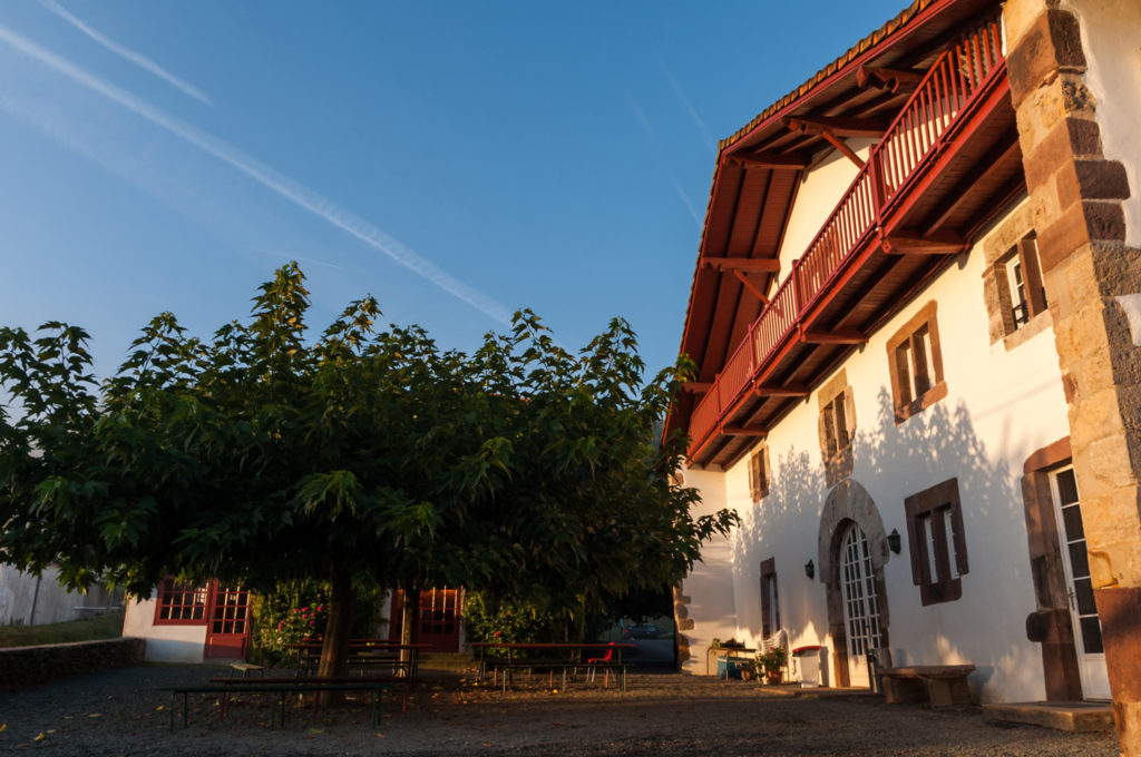 maison basque, gite au pays basque Saint Etienne de Baigorry - gîte de groupe, scolaire et jeunes